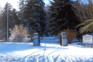 gates-in-snow